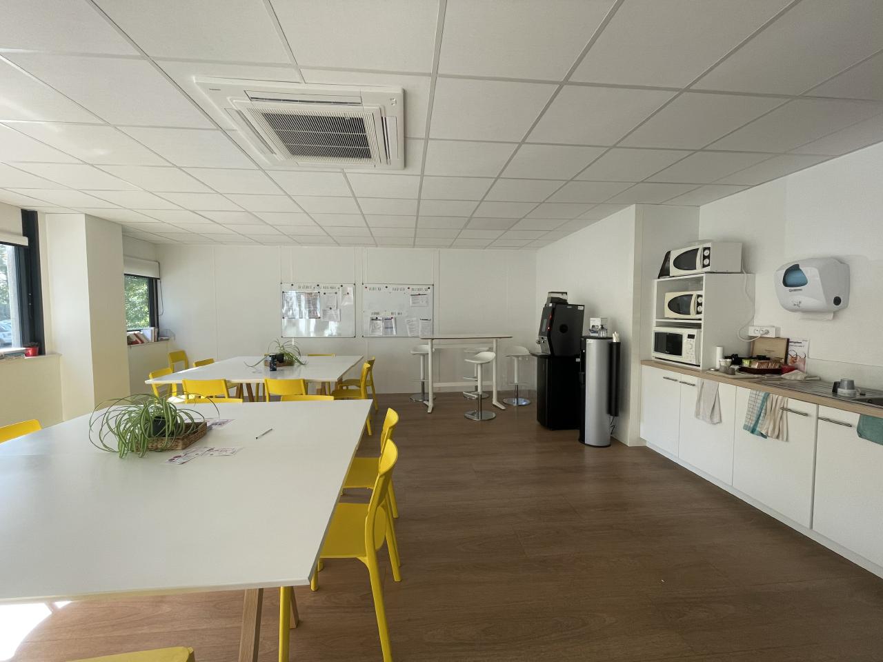Bureau Nantes 395m² Location bureau Nantes Loire-Atlantique OLBUR2312395 3
